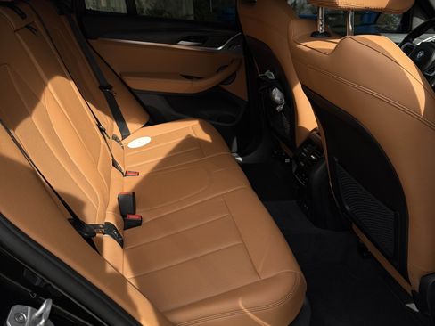 Used 2024 BMW X3 sDrive30i w/ Premium Package w/ZPA image 15