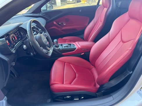 Used 2021 Audi R8 V10 w/ Premium Package image 20