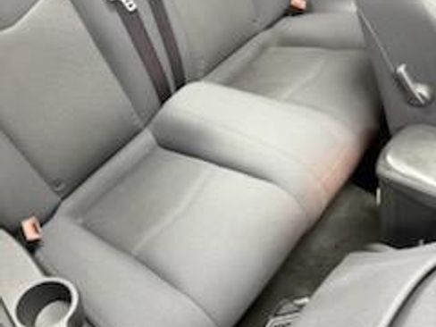 Used 2010 Chrysler Sebring Touring image 4