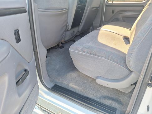 Used 1996 Ford F350 4x4 Crew Cab image 27