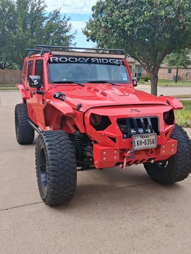 Used 2018 Jeep Wrangler Unlimited Sport S AWD/4WD image 1