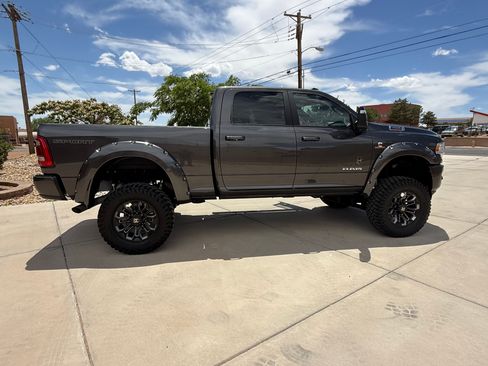 Used 2024 RAM 2500 Big Horn w/ Level 2 Equipment Group AWD/4WD image 12