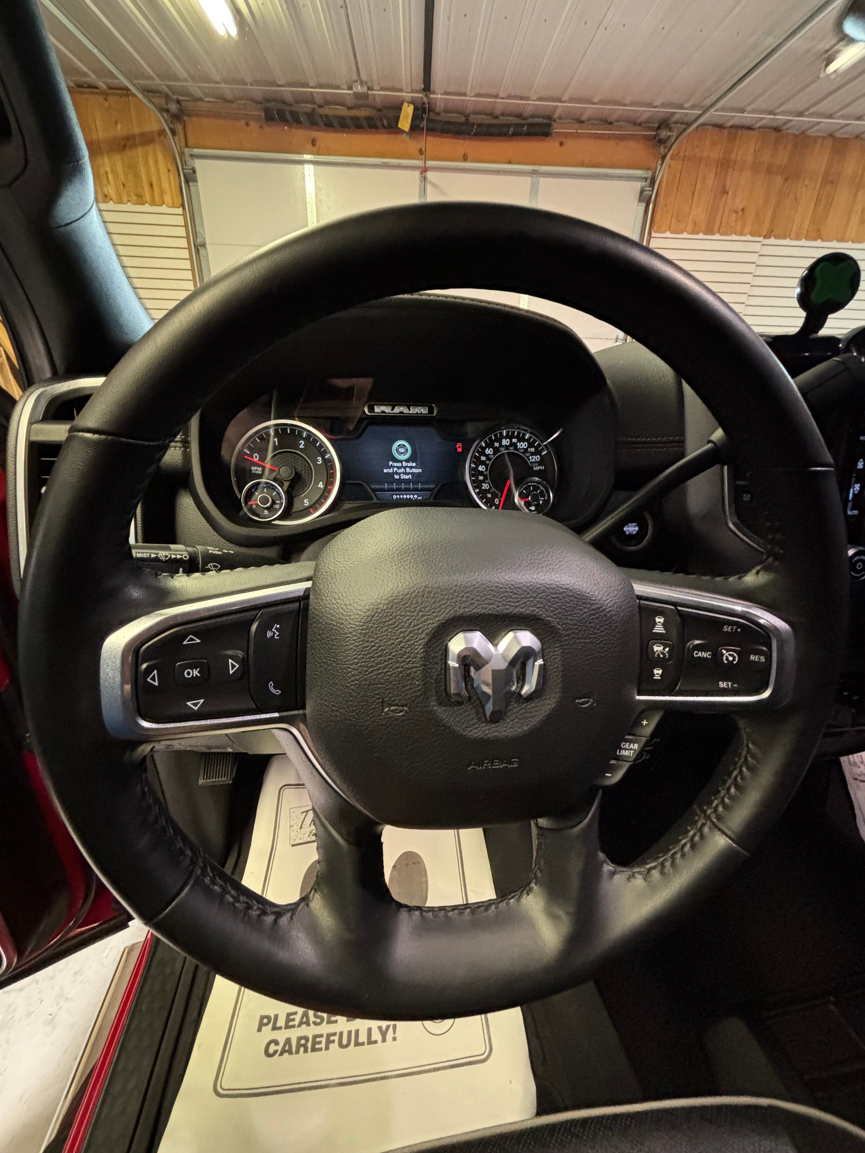 Used 2023 RAM 3500 Laramie AWD/4WD image 16