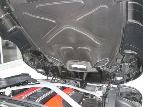 Used 2013 SRT Viper GTS w/ GTS Laguna Interior Pkg RWD image 9