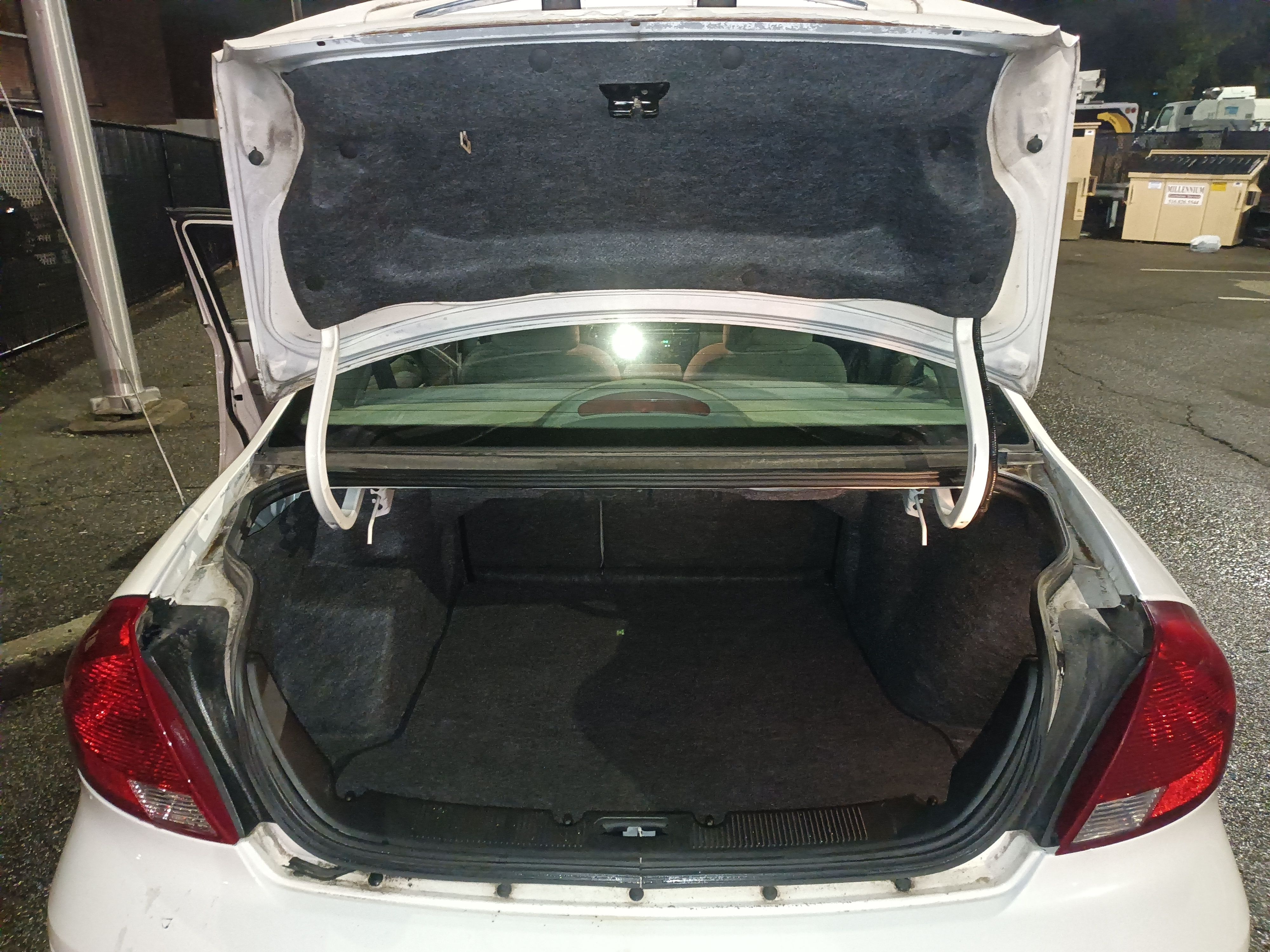 Used 2000 Ford Taurus SES FWD image 11