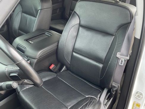 Used 2017 GMC Sierra 1500 SLT image 18