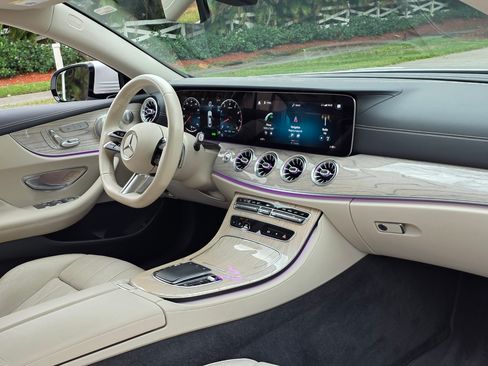 Used 2023 Mercedes-Benz E 450 Coupe image 25