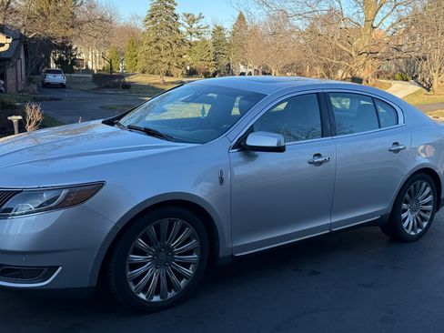 Used 2014 Lincoln MKS AWD w/ Equipment Group 101A image 1