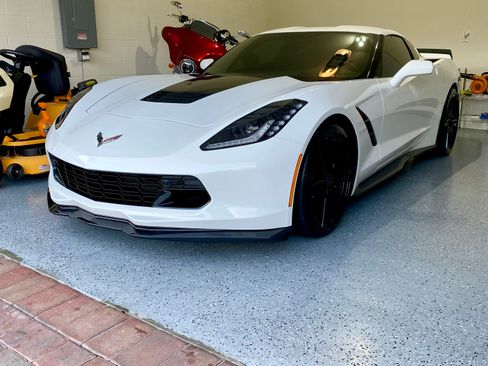 Used 2016 Chevrolet Corvette Stingray Coupe w/ 2LT Preferred Equipment Group image 12