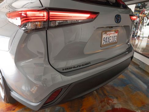 Used 2022 Toyota Highlander Bronze Edition image 20