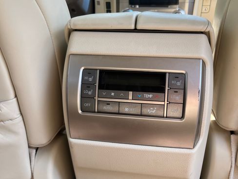 Used 2014 Lexus GX 460 Luxury w/ Driver Support Package AWD/4WD image 24