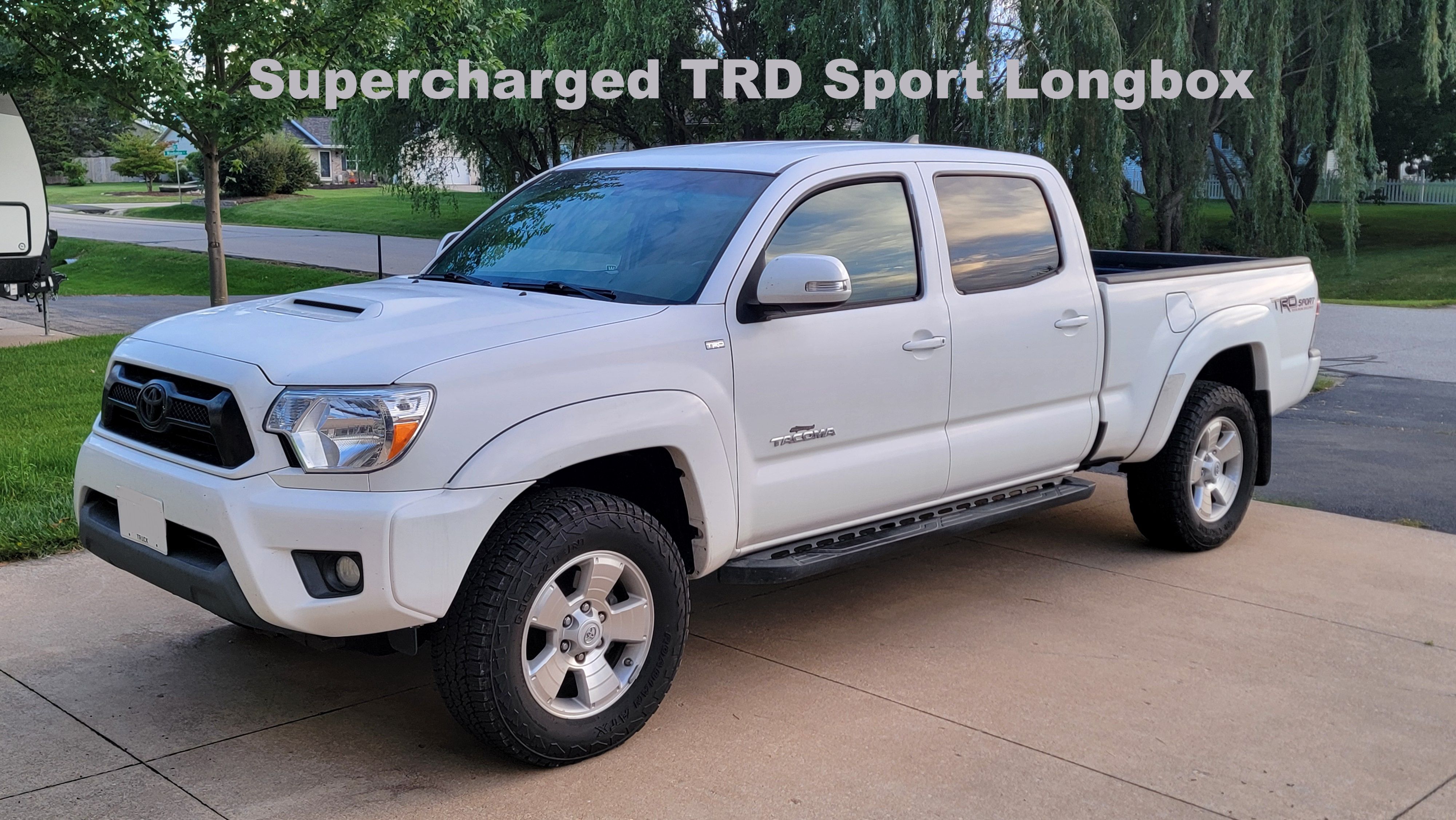Used 2014 Toyota Tacoma 4x4 Double Cab w/ TRD Sport Package image 1