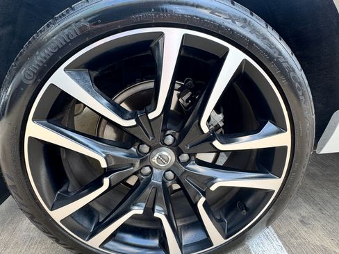 Used 2023 Volvo XC60 B6 Ultimate w/ Protection Package Premier AWD/4WD image 19