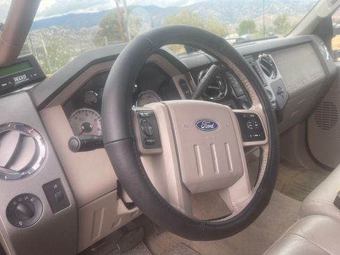 Used 2008 Ford F250 XLT image 10