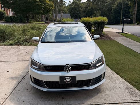 Used 2015 Volkswagen Jetta GLI SEL FWD image 5