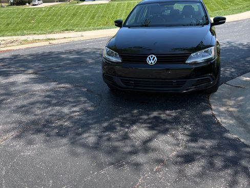 Used 2011 Volkswagen Jetta SE image 5
