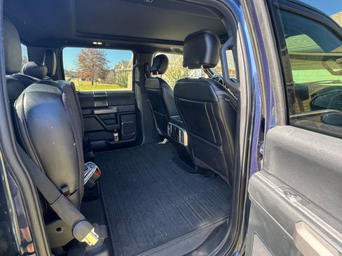 Used 2019 Ford F150 Platinum w/ Equipment Group 701A Luxury image 8