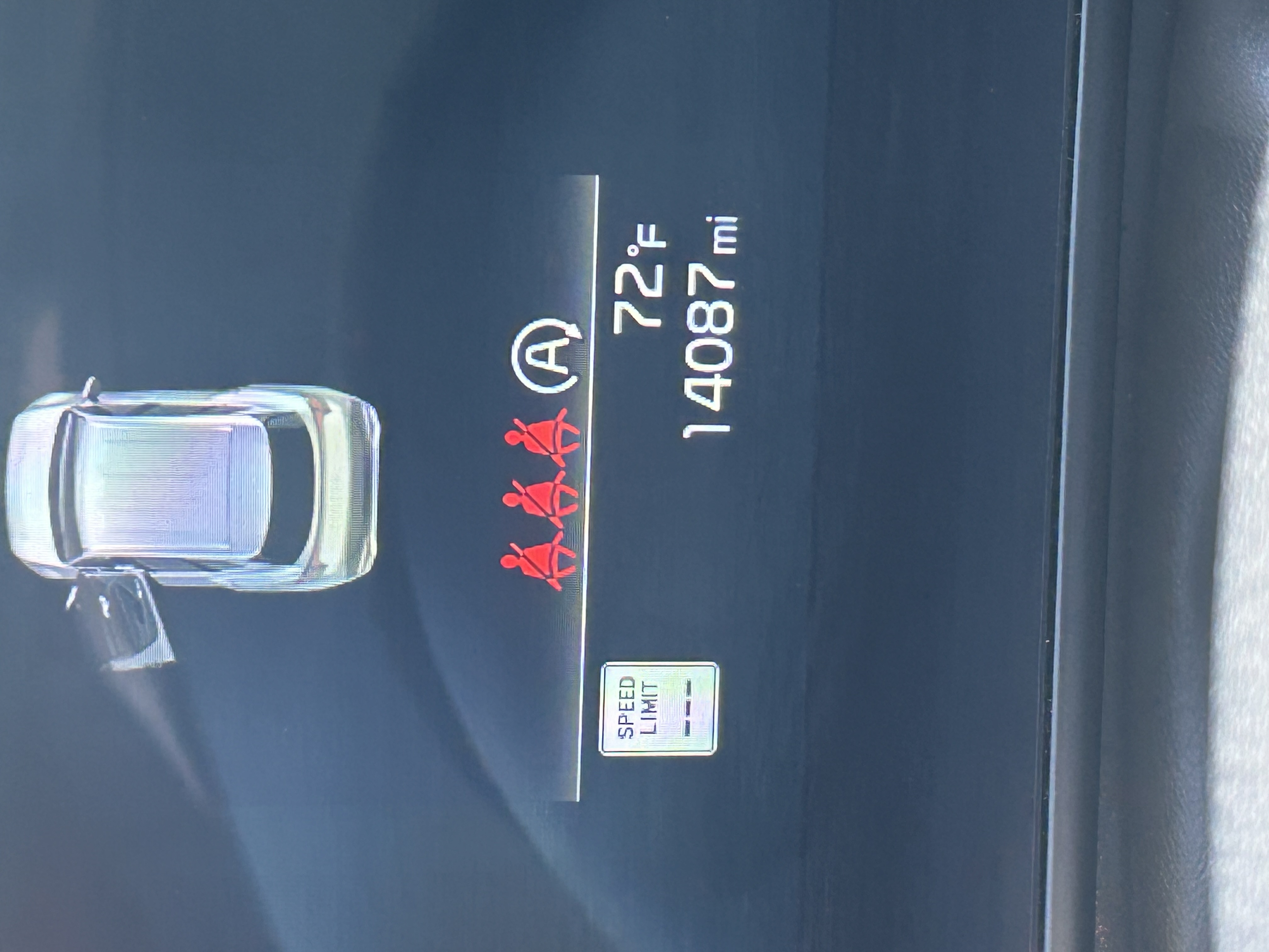 Used 2025 Kia Sportage EX FWD image 10