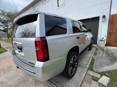 Used 2019 Chevrolet Tahoe 4WD w/ Enhanced Driver Alert Package image 5