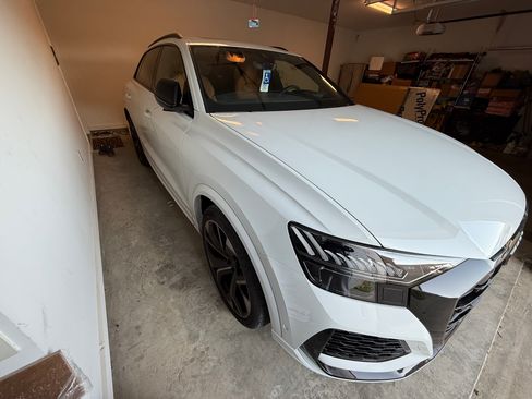Used 2024 Audi RS Q8 image 9