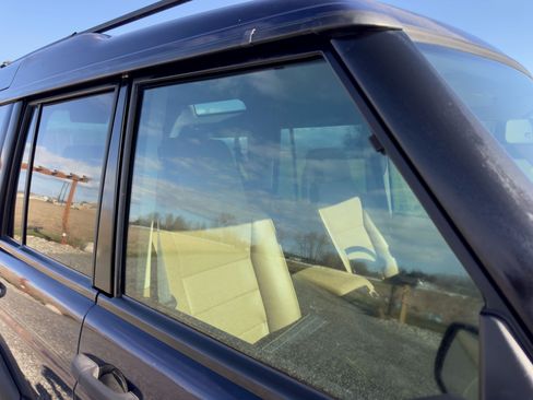 Used 2001 Land Rover Discovery SD AWD/4WD image 12