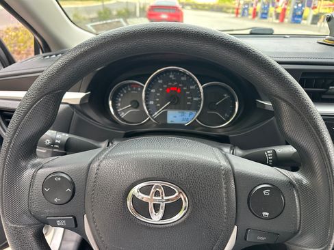 Used 2014 Toyota Corolla L image 13