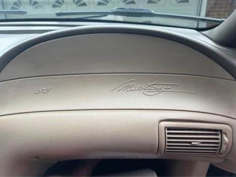 Used 2003 Ford Mustang GT Premium image 4