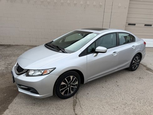 Used 2015 Honda Civic EX image 2
