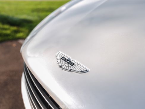 Used 2014 Aston Martin Vanquish Coupe image 15