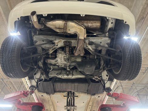 Used 2002 Toyota MR2 RWD image 10