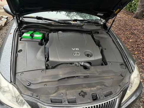 Used 2010 Lexus IS 250 image 11