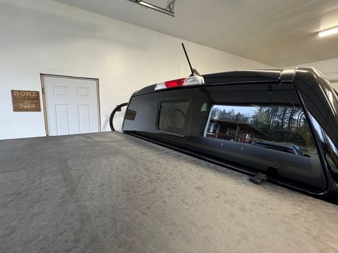 Used 2024 Ford Ranger XLT w/ Technology Package image 9