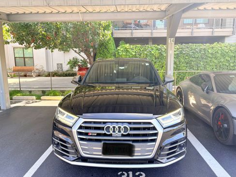 Used 2018 Audi SQ5 Prestige w/ Prestige Package AWD/4WD image 5