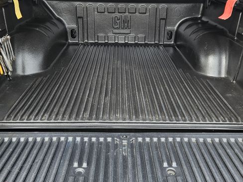 Used 2012 GMC Canyon SLT image 16