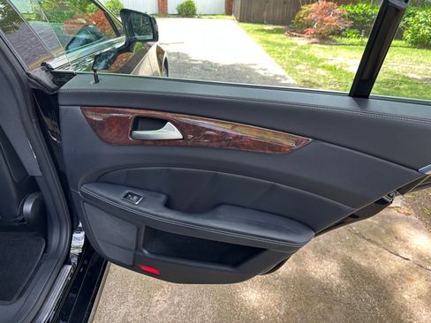 Used 2014 Mercedes-Benz CLS 550 image 15