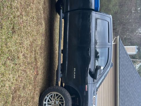 Used 2019 RAM 2500 Big Horn w/ Towing Technology Group image 4