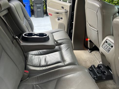 Used 2004 GMC Yukon SLT w/ 1SD Preferred Equipment Group image 15