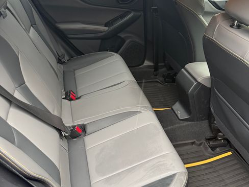 Used 2022 Subaru Crosstrek 2.5i Sport w/ Moonroof Package image 9