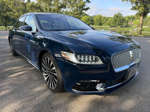 Used 2017 Lincoln Continental Black Label w/ Rear-seat Package AWD/4WD image 4