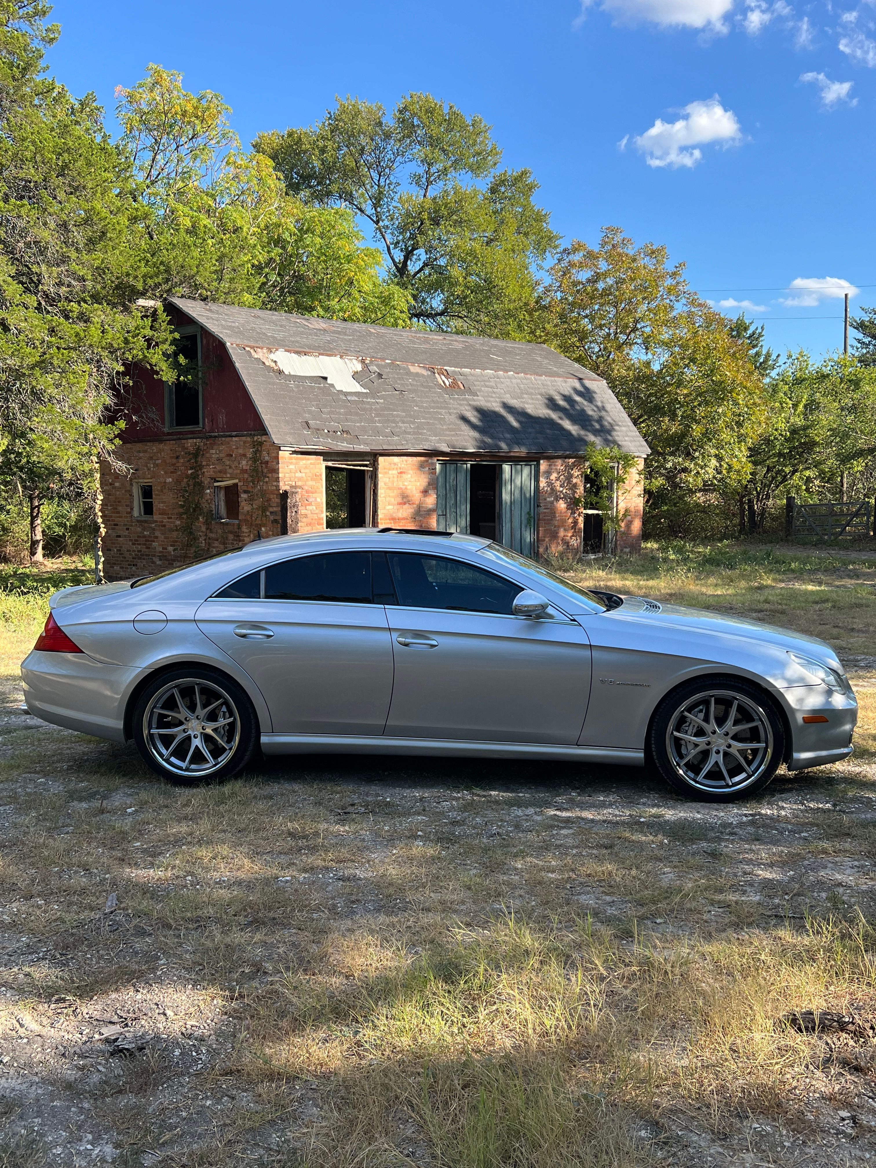 Used 2006 Mercedes-Benz CLS 55 AMG image 6