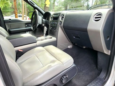 Used 2006 Ford F150 FX4 image 12