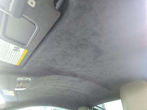 Used 2018 Audi R8 V10 w/ Carbon Exterior Package image 24