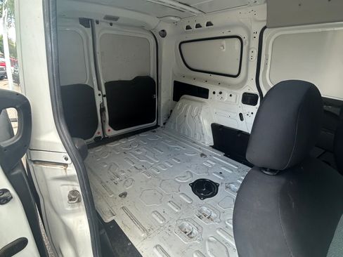 Used 2021 RAM ProMaster City Tradesman FWD image 9