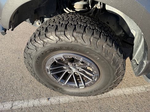 Used 2020 Ford F150 Raptor w/ Equipment Group 802A Luxury image 27