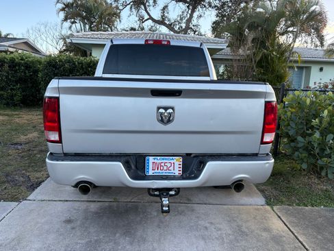 Used 2014 RAM 1500 Express image 4