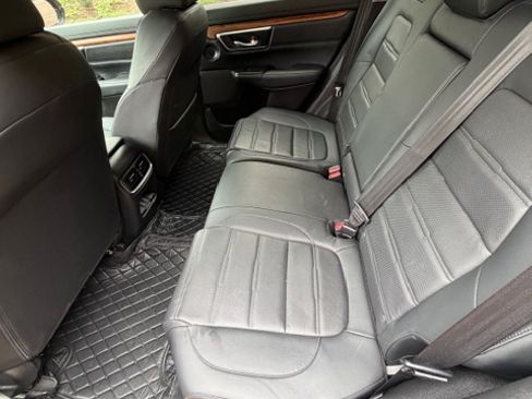 Used 2021 Honda CR-V Touring image 11