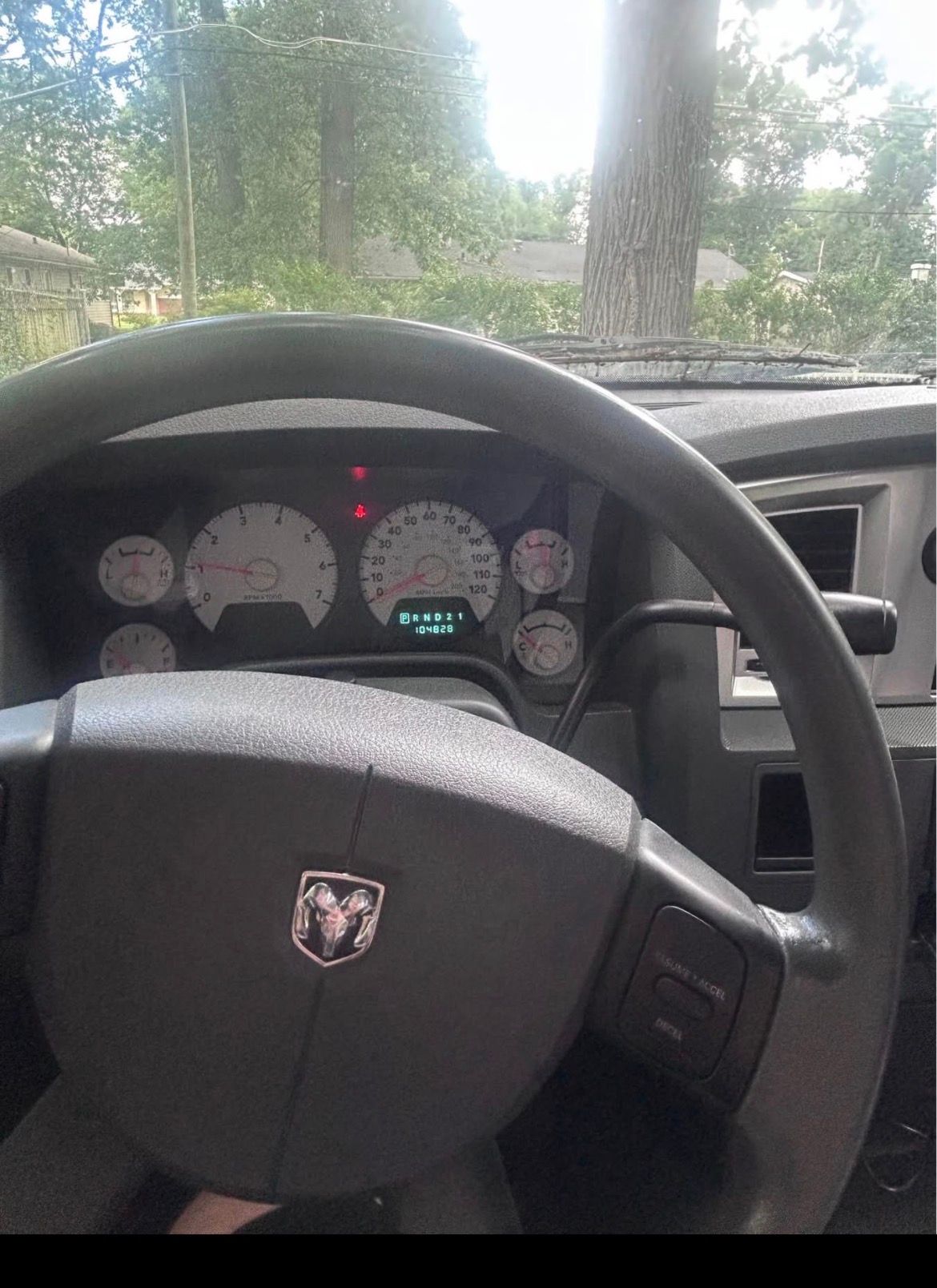 Used 2007 Dodge Ram 1500 Truck SLT RWD image 2