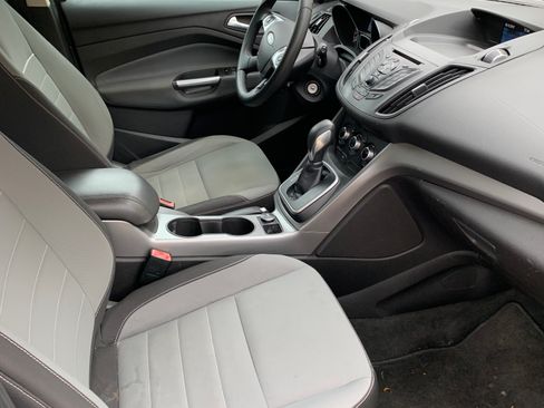 Used 2013 Ford Escape SE image 10