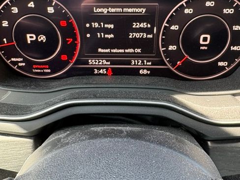 Used 2018 Audi A4 2.0T Ultra Premium w/ 18" Wheel Package FWD image 10