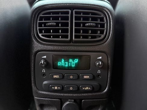 Used 2006 Chevrolet TrailBlazer LT w/ SS Package image 17